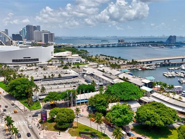 Unit 2604, Miami, FL 33132