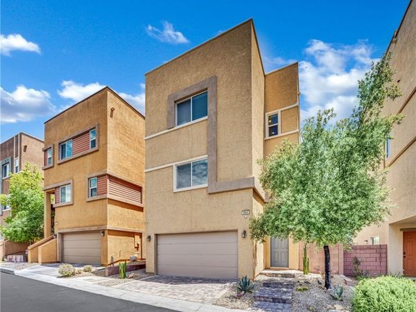 3944 Total Eclipse Street , Las Vegas, NV 89129