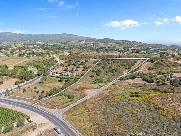1 Avenida La Cresta , Murrieta, CA 92563