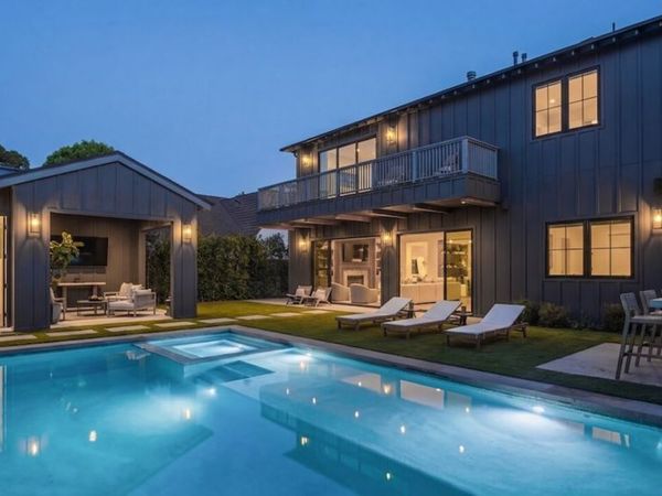 4261 Denny Avenue , Toluca Lake, CA 91602