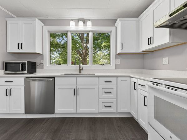 58 Lowell Road, Hudson, NH 03051
