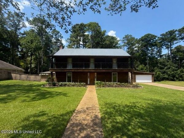 200 Stonington Drive, Brandon, MS 39047