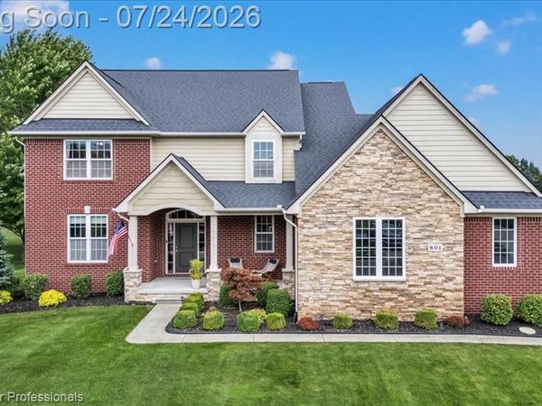 801 Watersmeet Drive , Oxford Twp, MI 48371