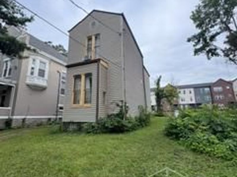 663 June Street, Cincinnati, OH 45206 Photo 6
