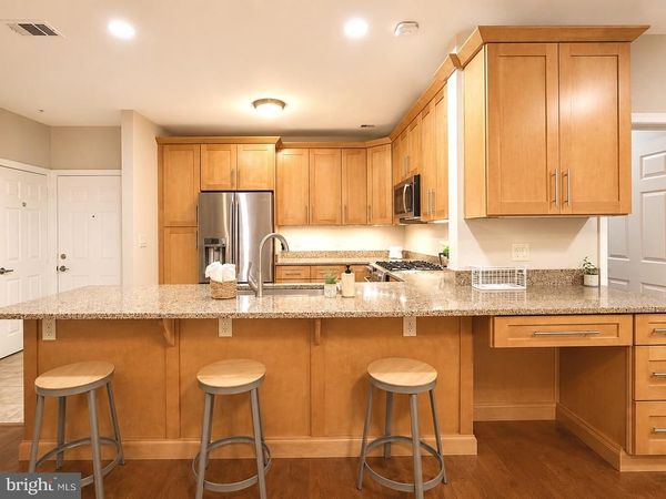 1701 LAKE SHORE CREST DRIVE, Unit 21, RESTON, VA 20190