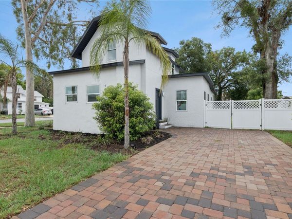 732 E ORANGE AVENUE, EUSTIS, FL 32726