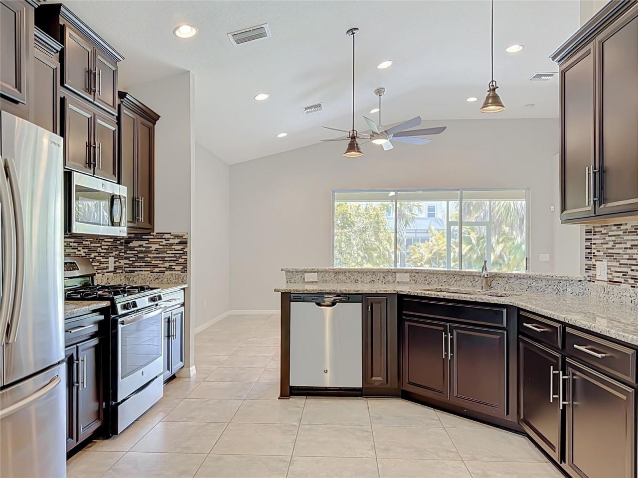 5766 Maypop Cir, Sarasota, FL 34238 Photo