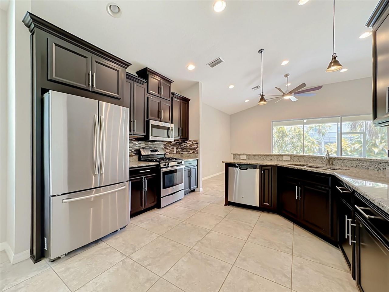 5766 Maypop Cir, Sarasota, FL 34238 Photo