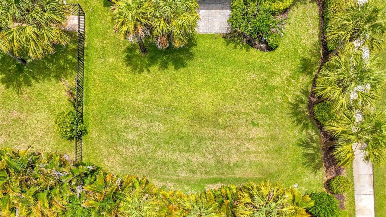 5766 Maypop Cir, Sarasota, FL 34238 Photo