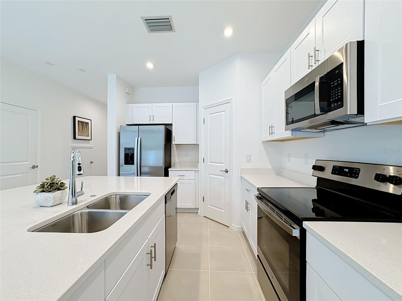 8429 Lunar Skye St, Sarasota, FL 34241 Photo