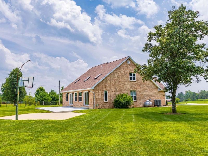 150 Roslin Drive, Peebles, OH 45660 Photo 9