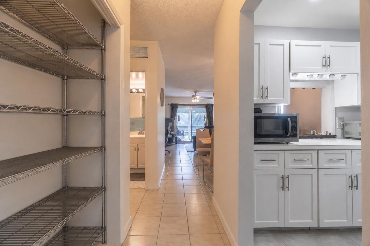 2050 NE 39th Street, Unit 211E, Lighthouse Point, FL 33064 Photo
