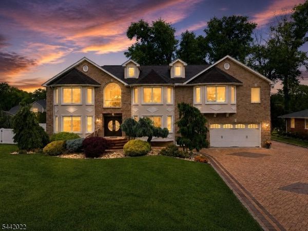 19 FAIRVIEW ROAD, Clark, NJ 07066
