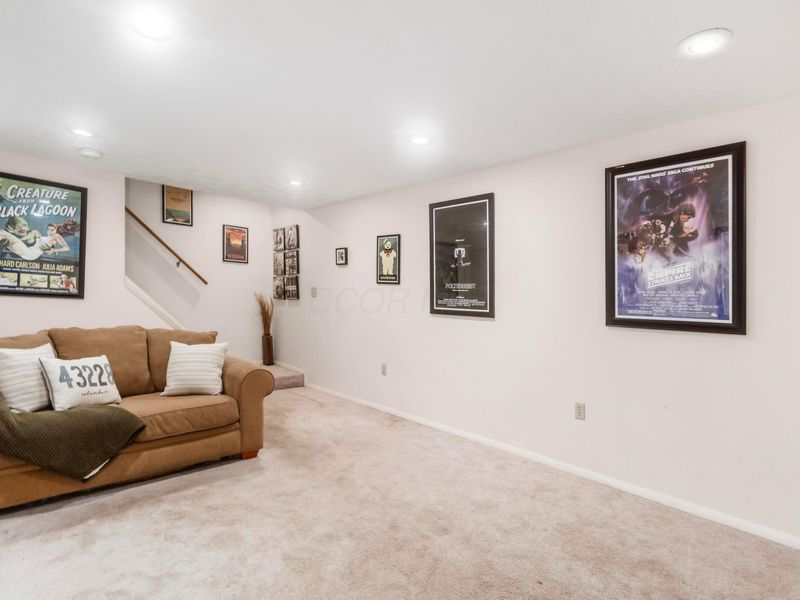 5912 Buechler Bend, Columbus, OH 43228 Photo 20