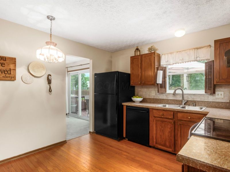 5912 Buechler Bend, Columbus, OH 43228 Photo 29