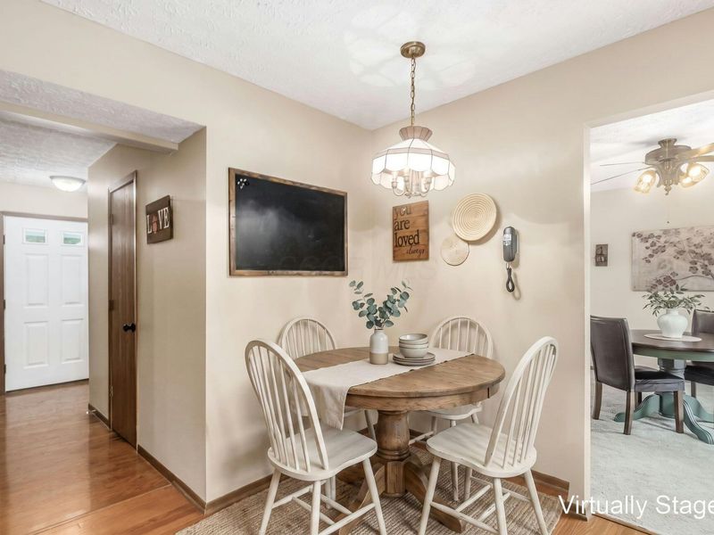 5912 Buechler Bend, Columbus, OH 43228 Photo 7