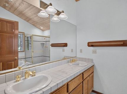 14356 Swiss Lane, Truckee, CA 96161 Photo