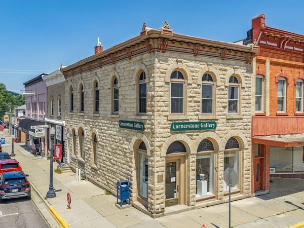 101 4th Street, Baraboo, WI 53913