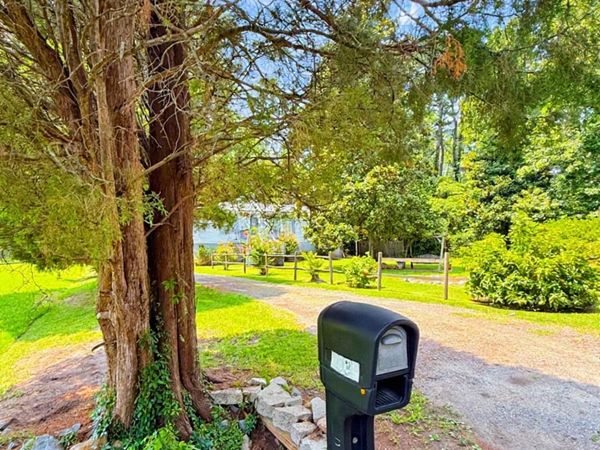 1035 W Bay Street, Belhaven, NC 27810