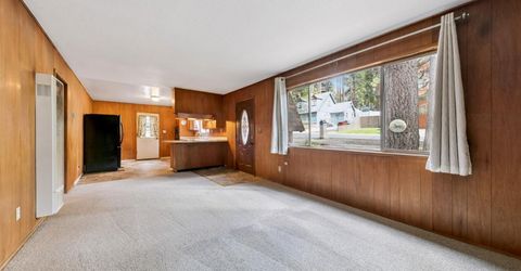2459 Pinter Avenue, South Lake Tahoe, CA 96150 Photo