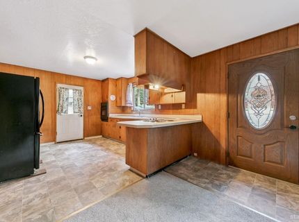 2459 Pinter Avenue, South Lake Tahoe, CA 96150 Photo