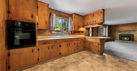 2459 Pinter Avenue, South Lake Tahoe, CA 96150 Photo