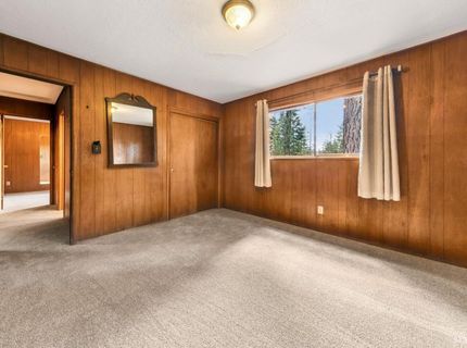 2459 Pinter Avenue, South Lake Tahoe, CA 96150 Photo