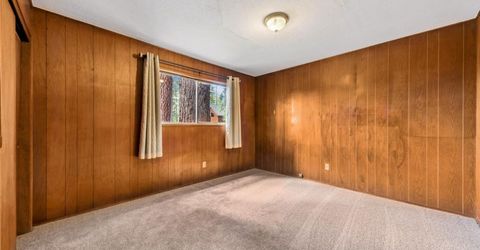 2459 Pinter Avenue, South Lake Tahoe, CA 96150 Photo
