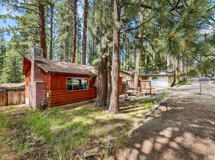 2459 Pinter Avenue, South Lake Tahoe, CA 96150 Photo