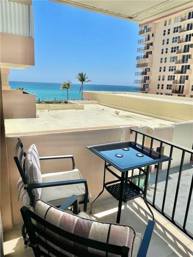 1149 Hillsboro Mile, Unit 304, Hillsboro Beach, FL 33062 Photo