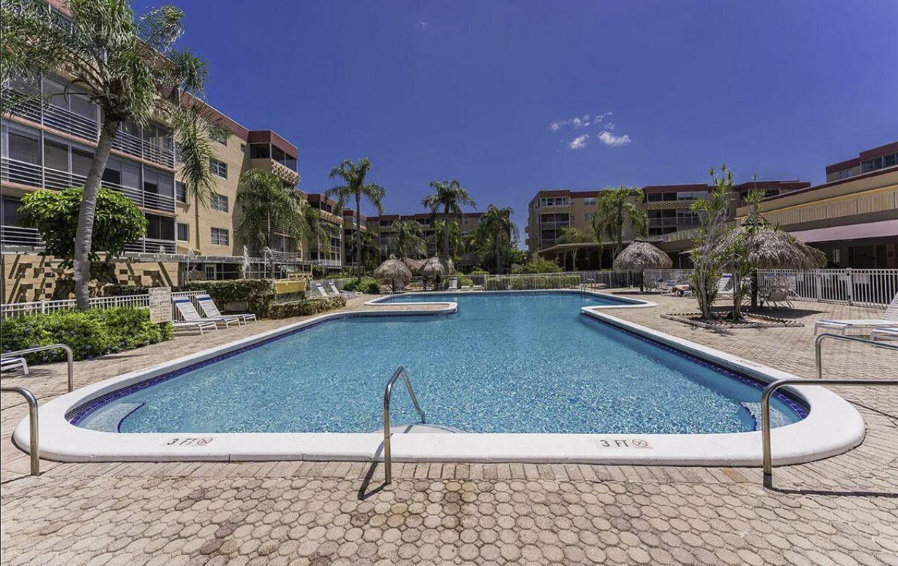 404 NW 68th Avenue, Unit 205, Plantation, FL 33317 Photo