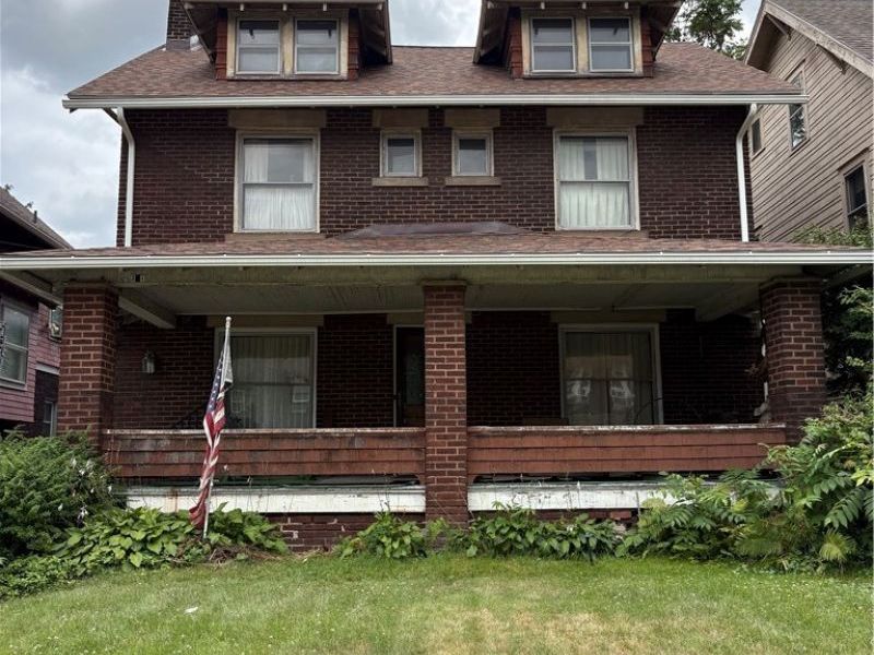 251 Alameda Avenue, Youngstown, OH 44504 Photo 3