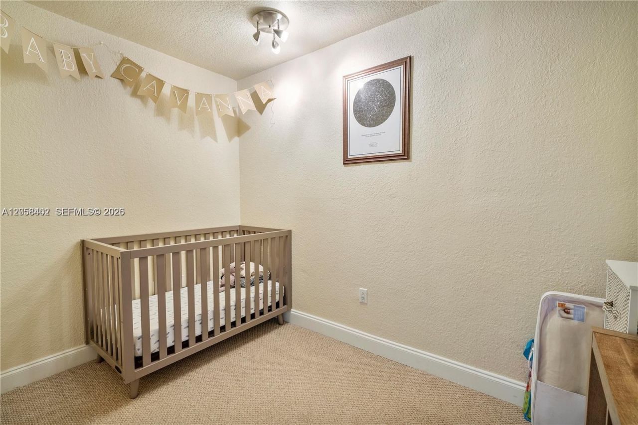 2640 NE 135th St, Unit 406, North Miami, FL 33181 Photo