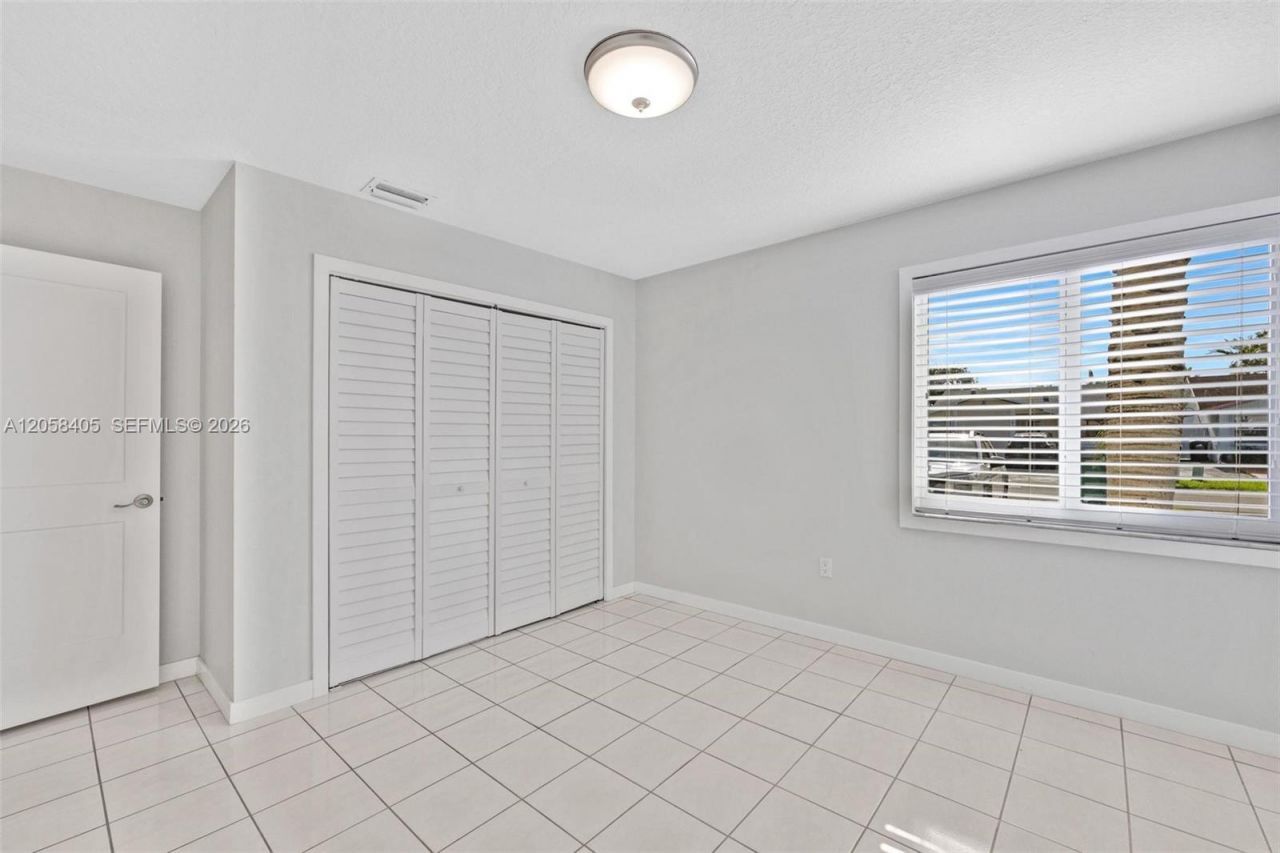 1616 SW 137th Pl, Miami, FL 33175 Photo