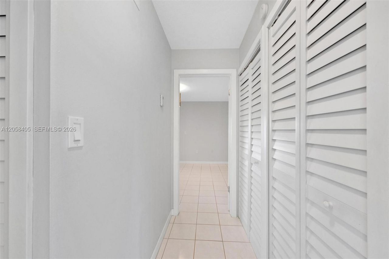 1616 SW 137th Pl, Miami, FL 33175 Photo