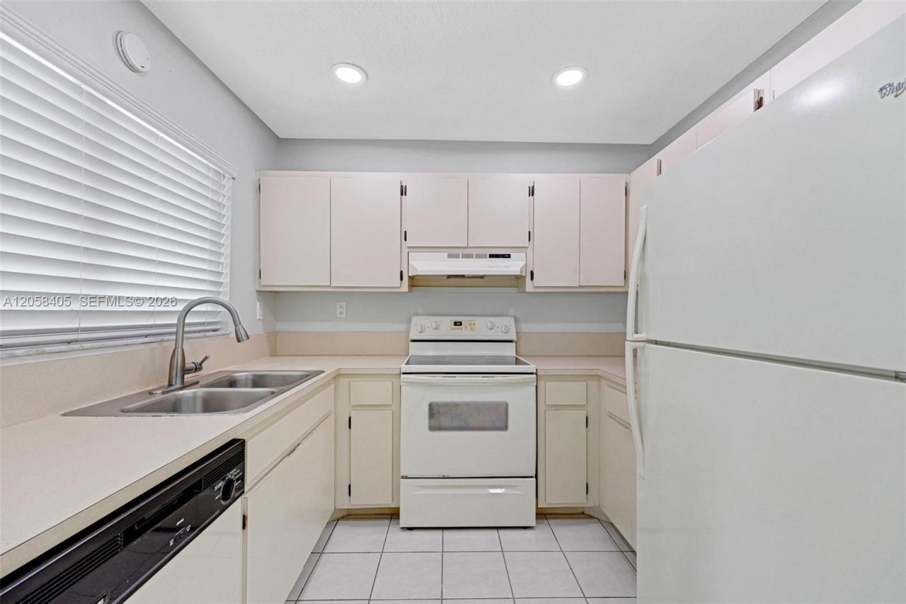 1616 SW 137th Pl, Miami, FL 33175 Photo