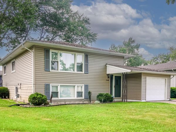 7266 Polk Street , Merrillville, IN 46410