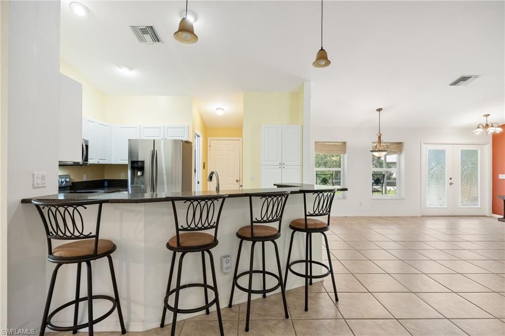 4406 Lake Heather Cir, Saint James City, FL 33956 Photo