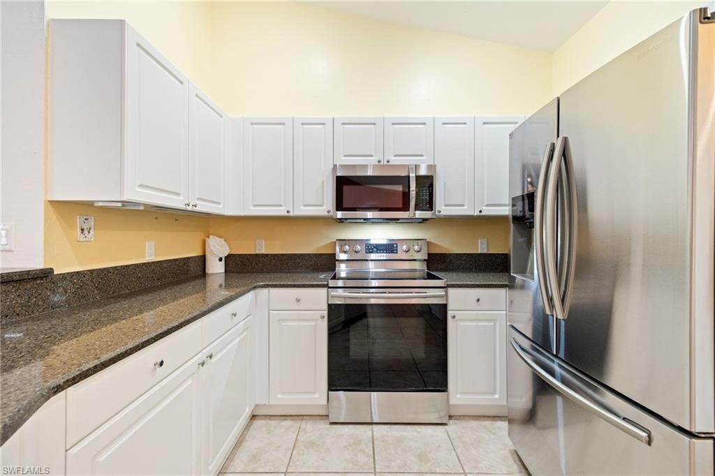 4406 Lake Heather Cir, Saint James City, FL 33956 Photo
