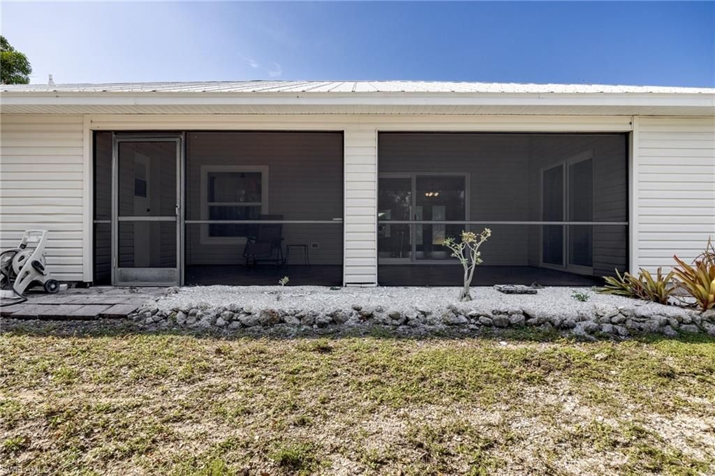 4406 Lake Heather Cir, Saint James City, FL 33956 Photo