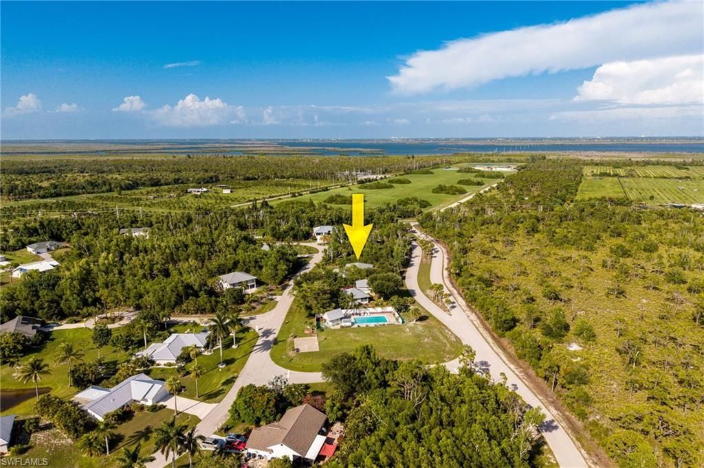 4406 Lake Heather Cir, Saint James City, FL 33956 Photo