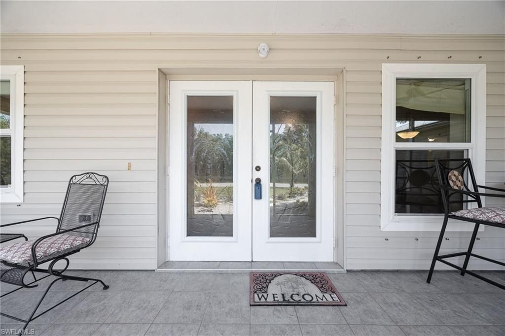 4406 Lake Heather Cir, Saint James City, FL 33956 Photo