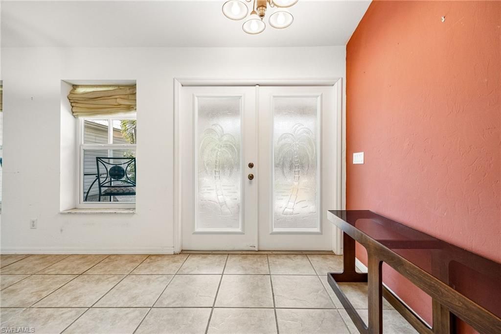 4406 Lake Heather Cir, Saint James City, FL 33956 Photo
