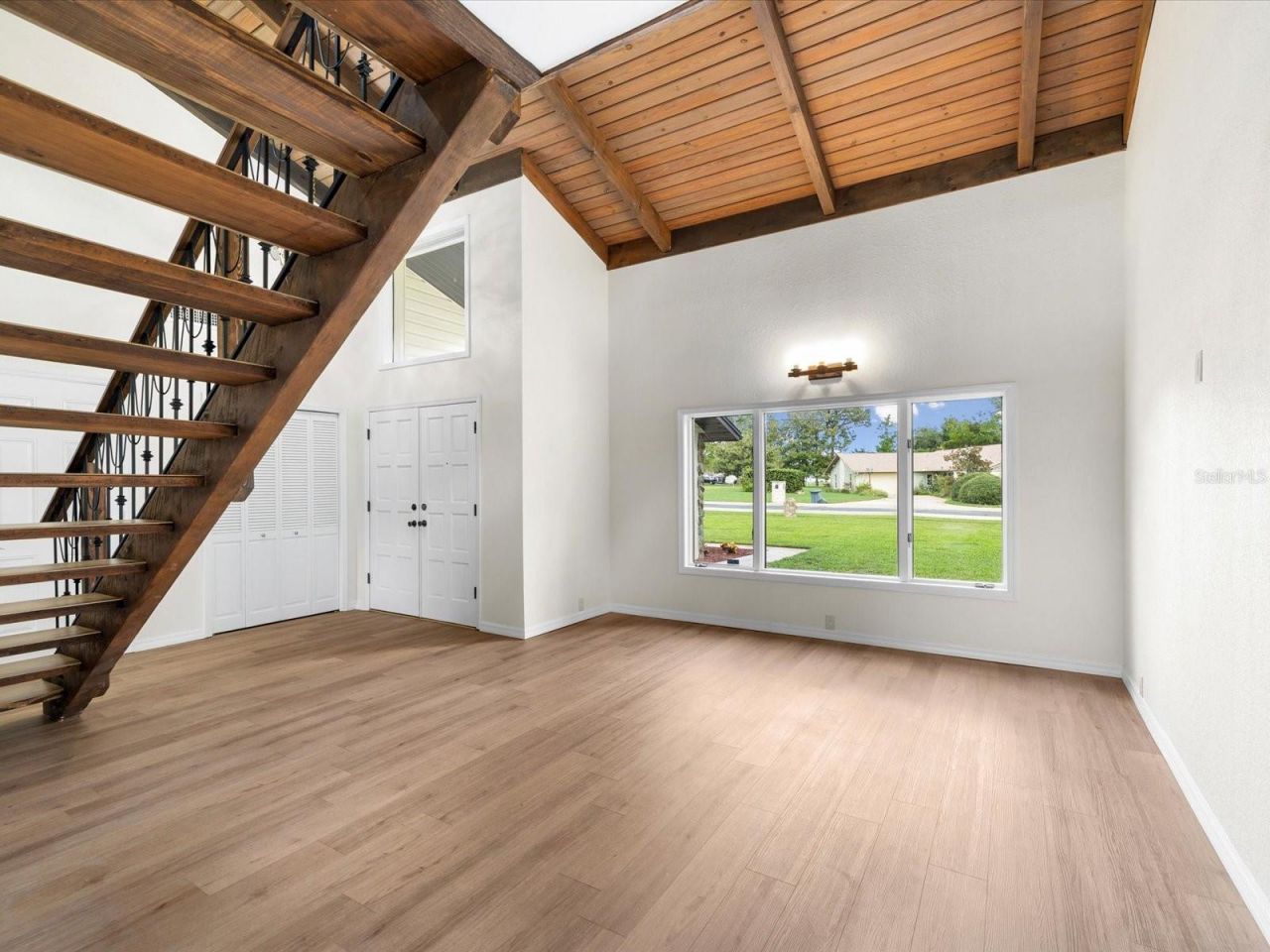 8720 Airway Boulevard, New Port Richey, FL 34654 Photo