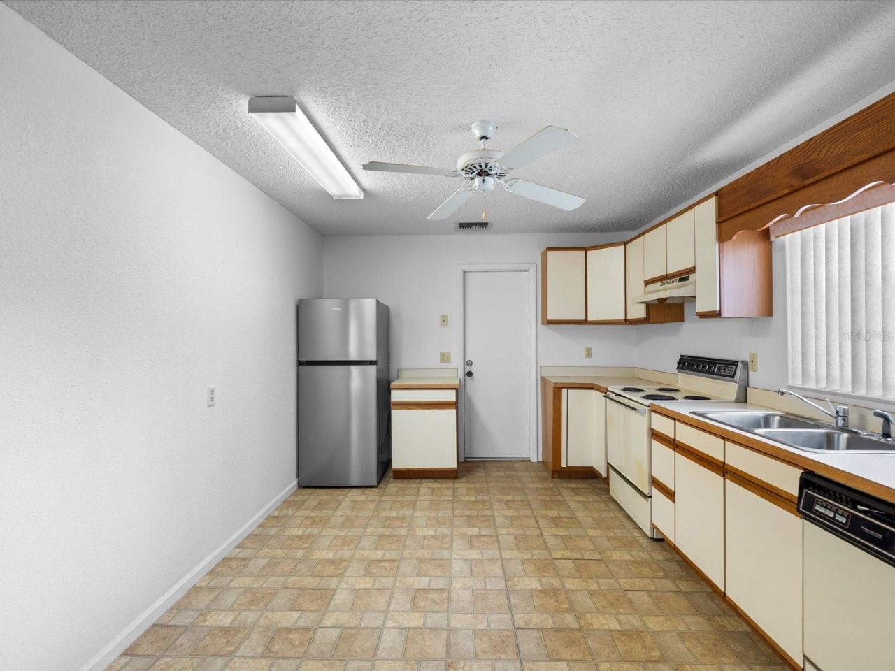 8720 Airway Boulevard, New Port Richey, FL 34654 Photo