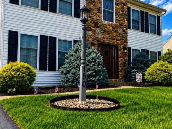 150 OLDE HICKORY ROAD, MOUNT WOLF, PA 17347