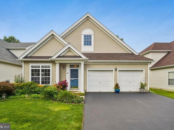 40 RAINFLOWER LANE, WEST WINDSOR, NJ 08550