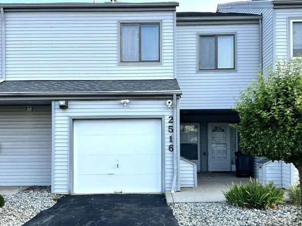 2516 W Village Drive , Toledo, OH 43614
