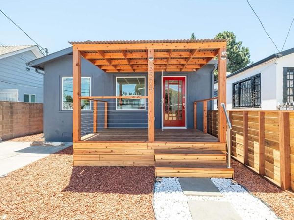 5573 Harvey Ave , Oakland, CA 94621
