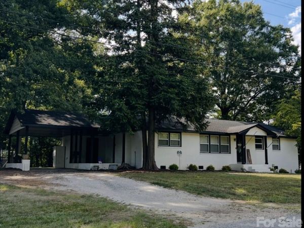 114 Chaney Street , Wingate, NC 28174